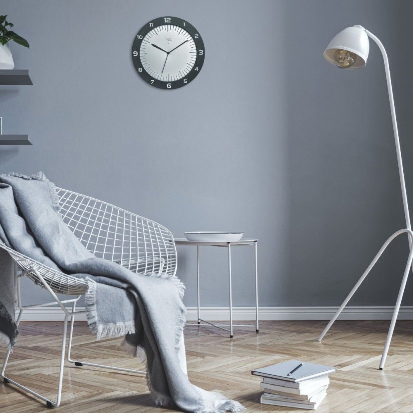 TFA 60.3553.10 - rádiem řízené nástěnné hodiny s barevným osvětlením LUMOCLOCK