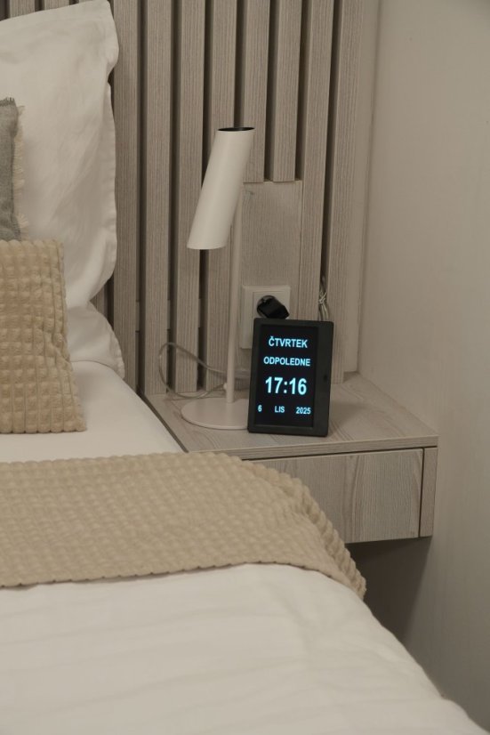 Airbi NOTE - hodiny s kalendářem, textovými upozorněními a fotorámečkem