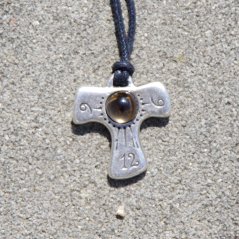 Náhrdelník a sluneční hodiny Tau - zlatý kámen