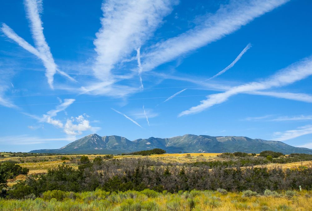 Contrails konspirační teorie